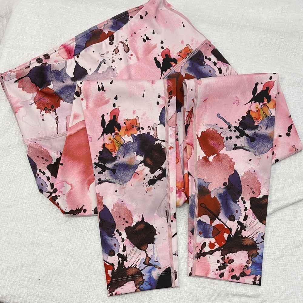 Zella Abstract Pink and Purple Leggings High Waist, 7/8th Length, Size Small